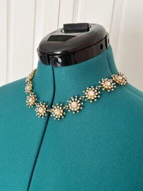 Starburst Gold Tone Round Crystal Clear Statement Adjustable Fashion Necklace